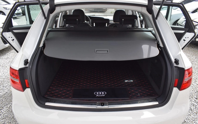 Audi A4 cena 45800 przebieg: 234193, rok produkcji 2015 z Chełmża małe 529